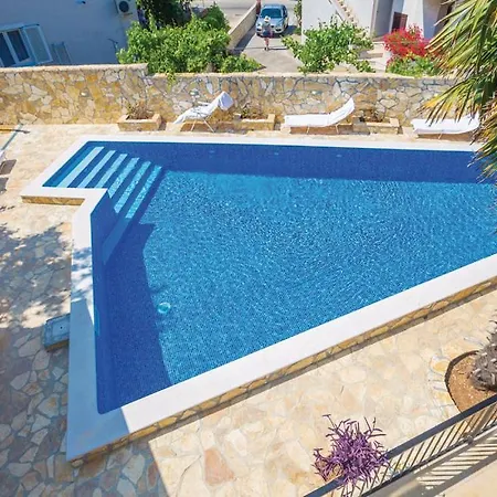 Danijela Appartement Krk Town